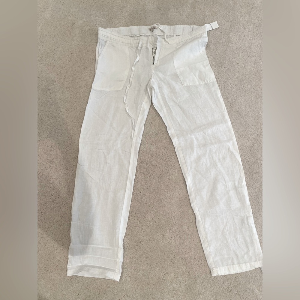 White gap maternity pants